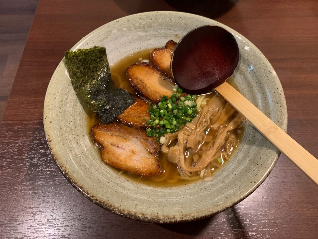 バラ肉チャーシュー麺