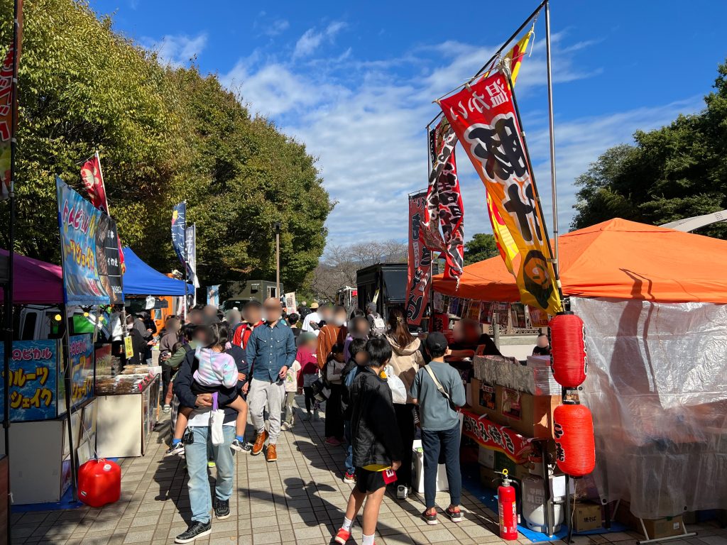 上岩崎公園秋の祭り